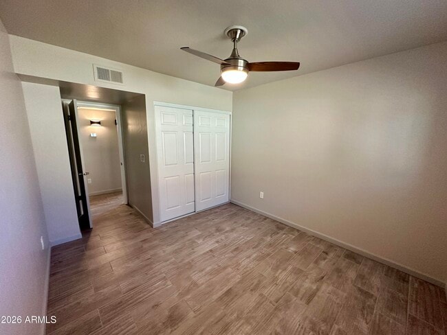 Building Photo - 116 W Loma Vista Dr