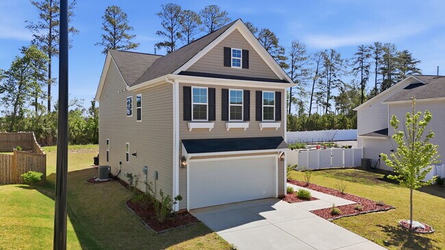 Building Photo - 450 Hawksbill Dr