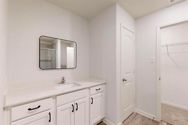 Building Photo - 3106 Holstein Dr