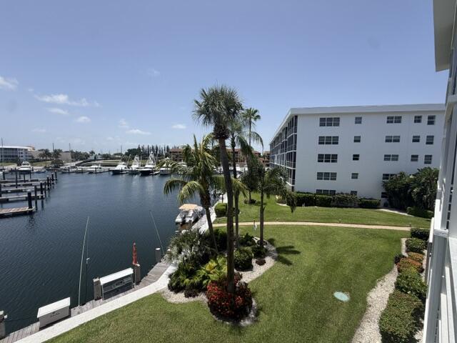 Building Photo - 29 Yacht Club Dr