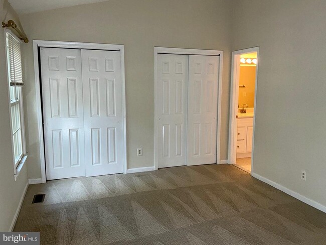 Building Photo - 1311 Templeton Pl