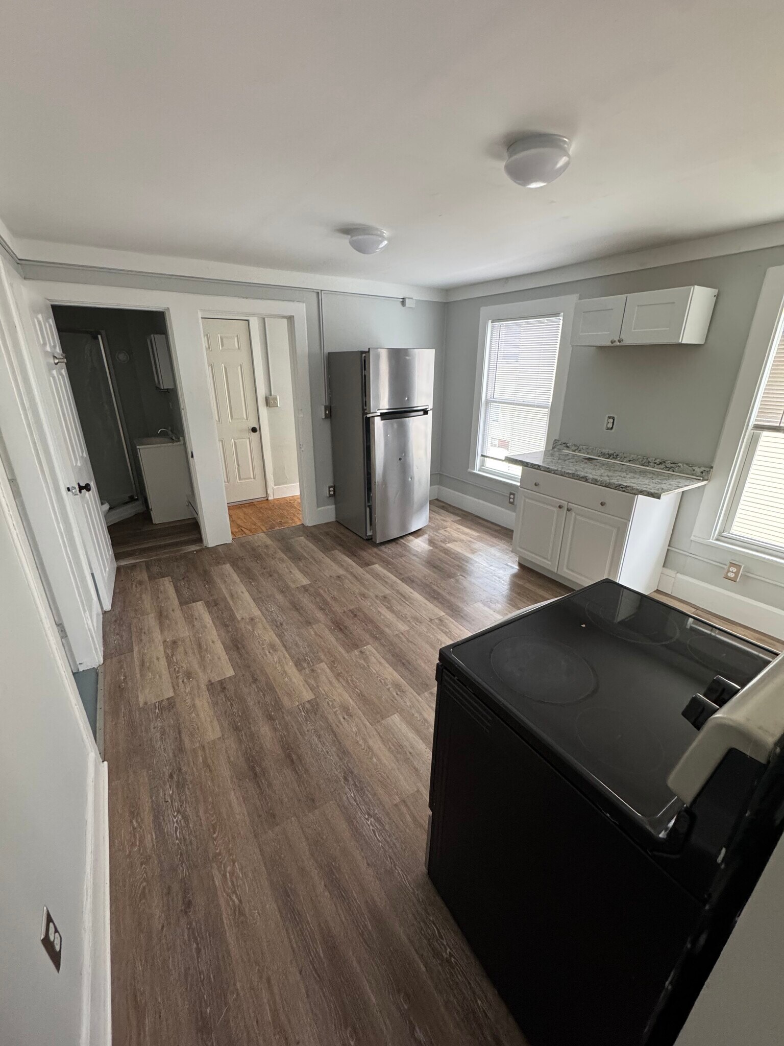 Building Photo - 177 Saint John St