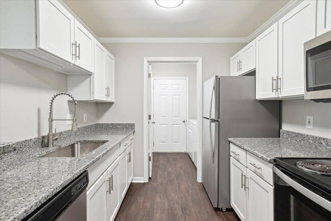 Building Photo - Westbury Apartments