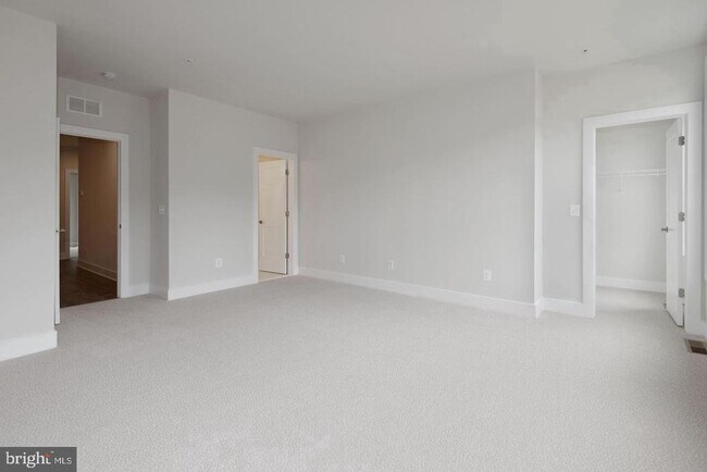 Building Photo - 1626 Bandit Loop