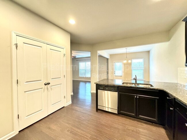 Building Photo - 1471 Brushed Ln