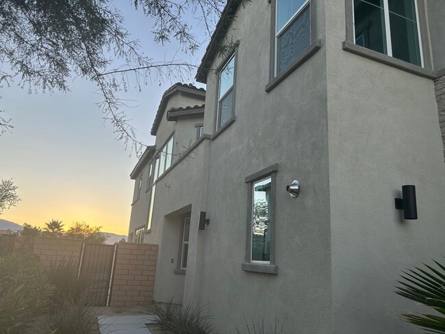 Building Photo - 43275 Passagio Lago Way