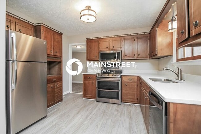 Building Photo - 3 Bedroom Pet-Friendly Home in Smyrna, TN with Main Street Renewal