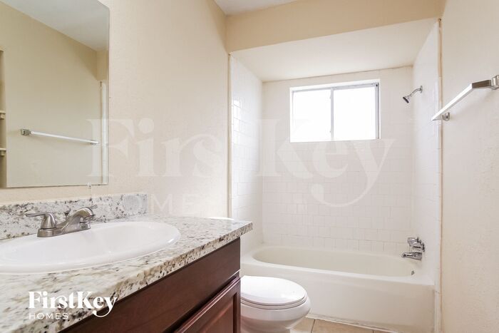 Building Photo - 29322 Brookchase Dr