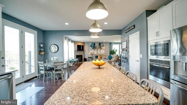Building Photo - 24855 Bradford Forest Dr