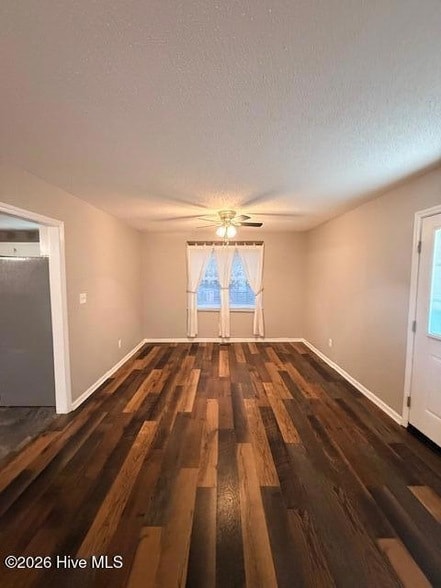 Building Photo - 991 Hardesty Loop Rd