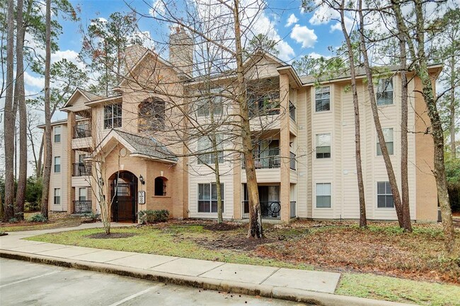 Primary Photo - 8051 Bay Branch Dr
