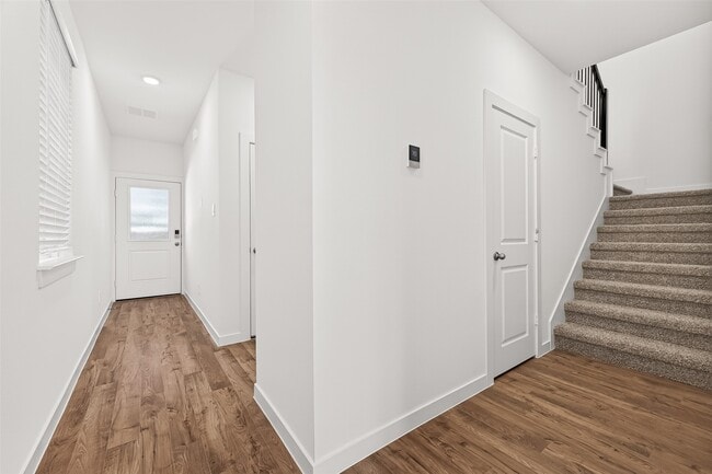 Building Photo - 3523 Adelie Ln