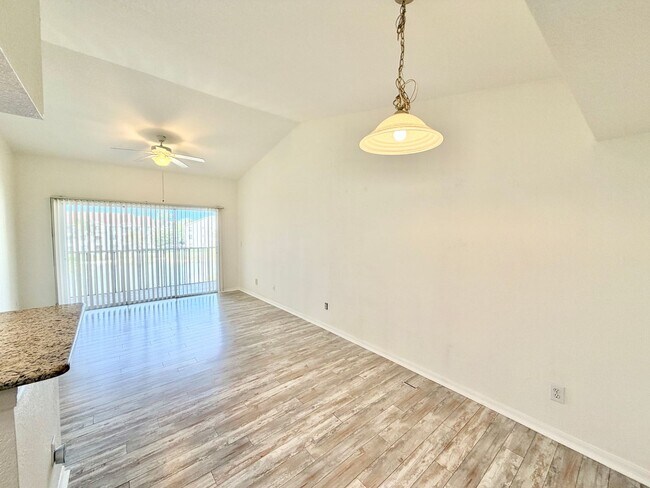 Building Photo - ** ST. CROIX ** 1 BED / 1 BATH - CONDO - GATED COMMUNITY - NORTH NAPLES - ANNUAL RENTAL