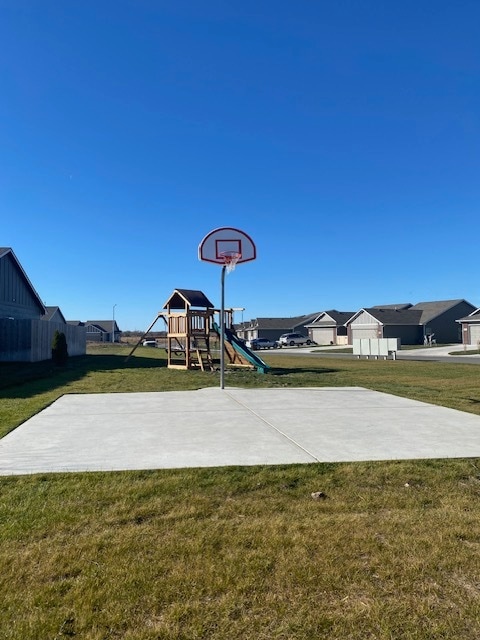 Building Photo - 5577 N Edwards Cir