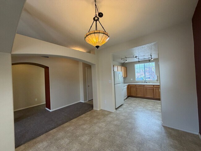 Building Photo - 7704 Woodstar Ave NW