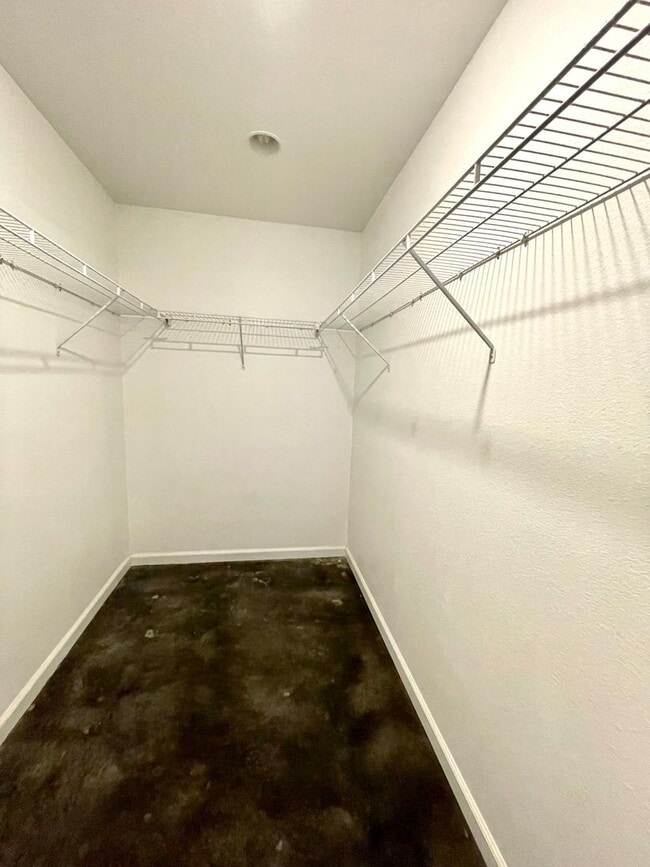 Building Photo - 3 Bedroom / 2 Bath In Pocahontas