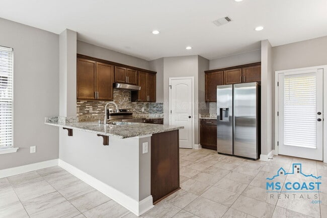 Building Photo - 848 Reunion Pl Cir