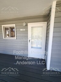 Building Photo - 1911 Northlake Dr