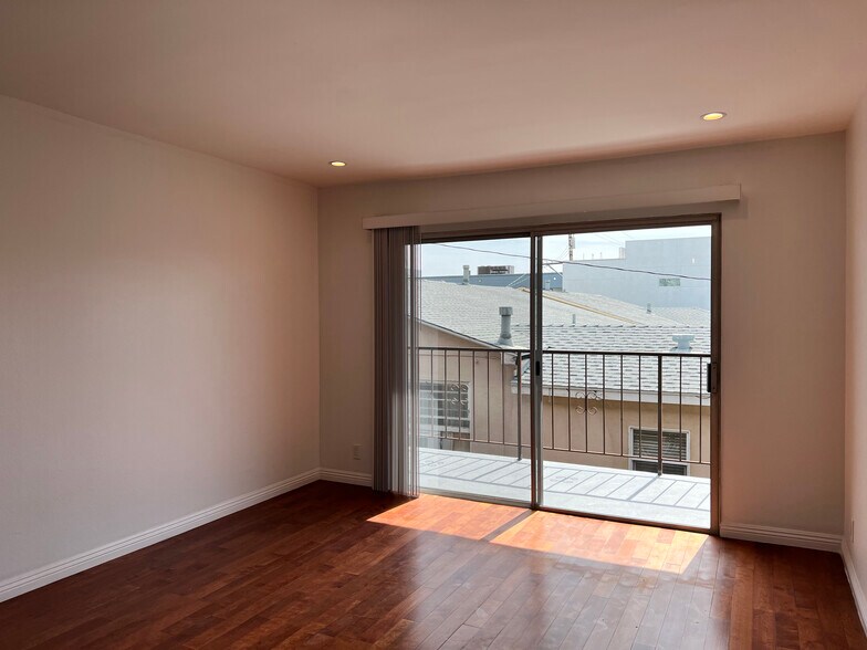 Building Photo - 1417 14th St