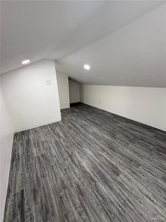 Building Photo - 18 E Rogers Rd