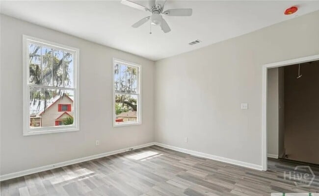 Building Photo - 846 E 37th St