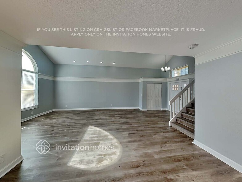 Building Photo - 6340 NW 77th Ct