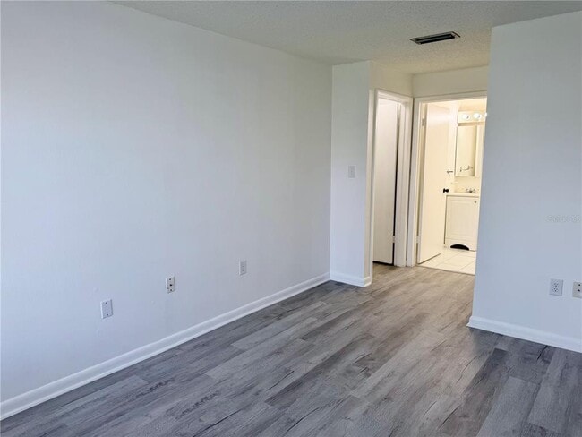 Building Photo - 4313 Tahitian Gardens Cir