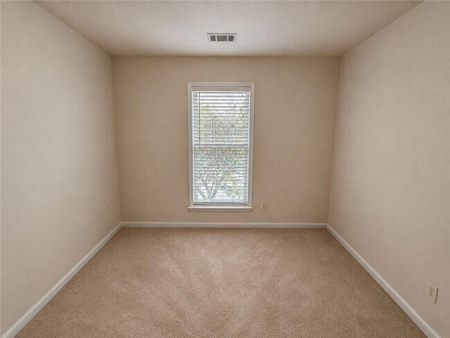 Building Photo - 3645 Postwaite Cir NW