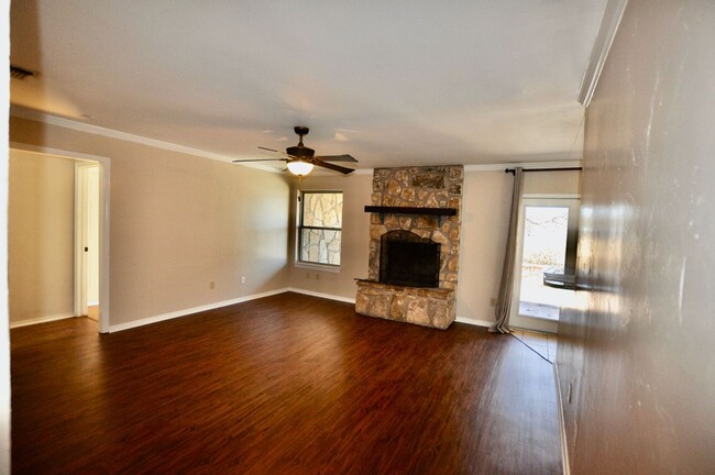 Building Photo - For Lease – Nice Horse Property - Texas St...