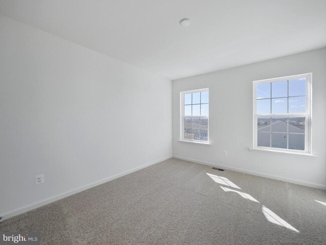 Building Photo - 96 Stafford Pl