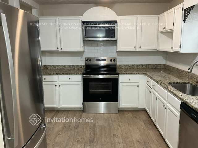 Building Photo - 3110 Amber Ln