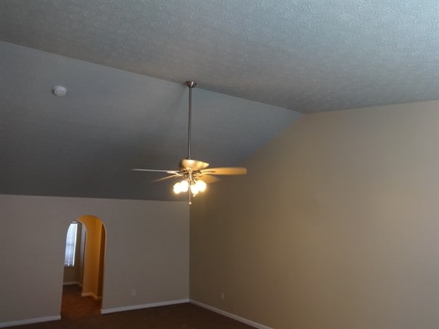 Building Photo - 838 Avalon Dr