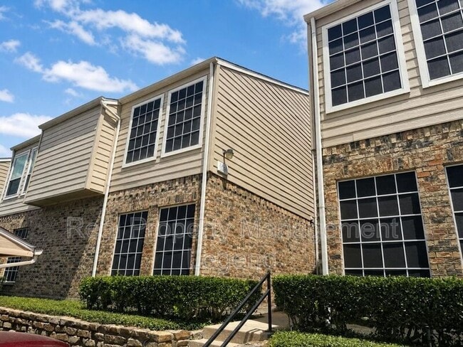Building Photo - 14277 Preston Rd
