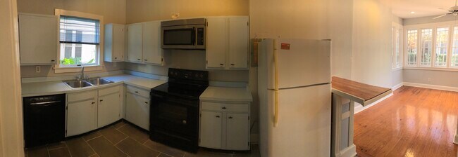 Building Photo - 2415 Saint Charles Ave