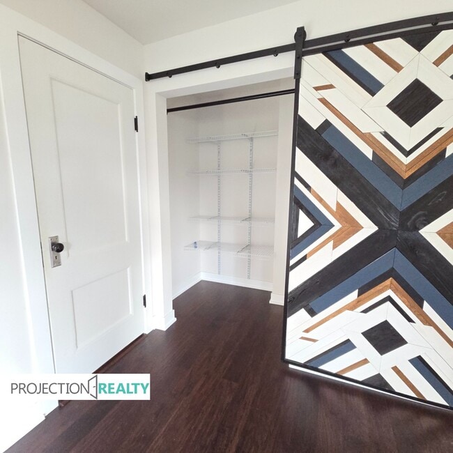 Building Photo - 32535 Coal Creek Rd