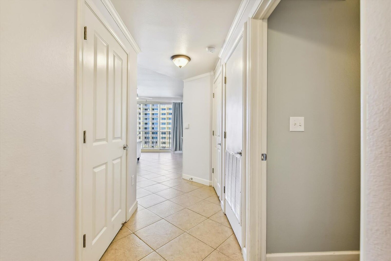 Building Photo - 104 Gulfside Ct