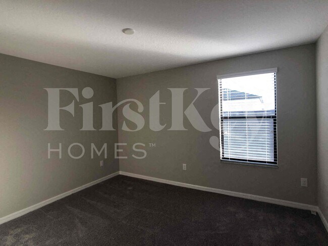 Building Photo - 10001 RoseMary Leaf Ln