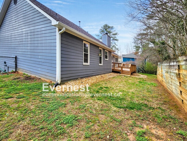 Building Photo - 2047 Arbor Forest Dr SW