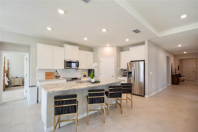 Building Photo - 16926 Harvest Moon Way