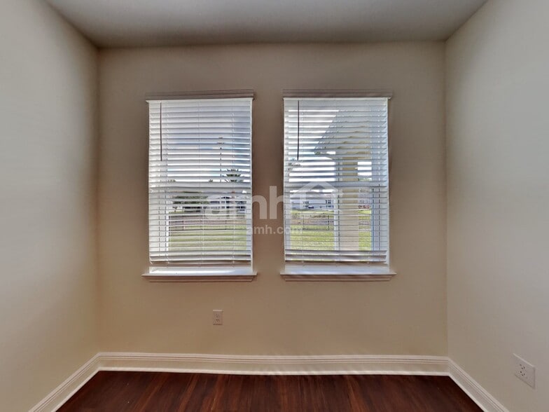 Building Photo - 6280 Emerald Hls Wy