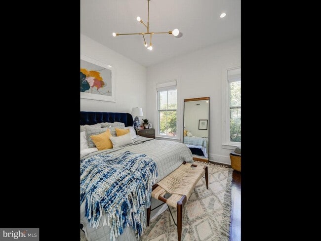 Building Photo - 1450 T St NW