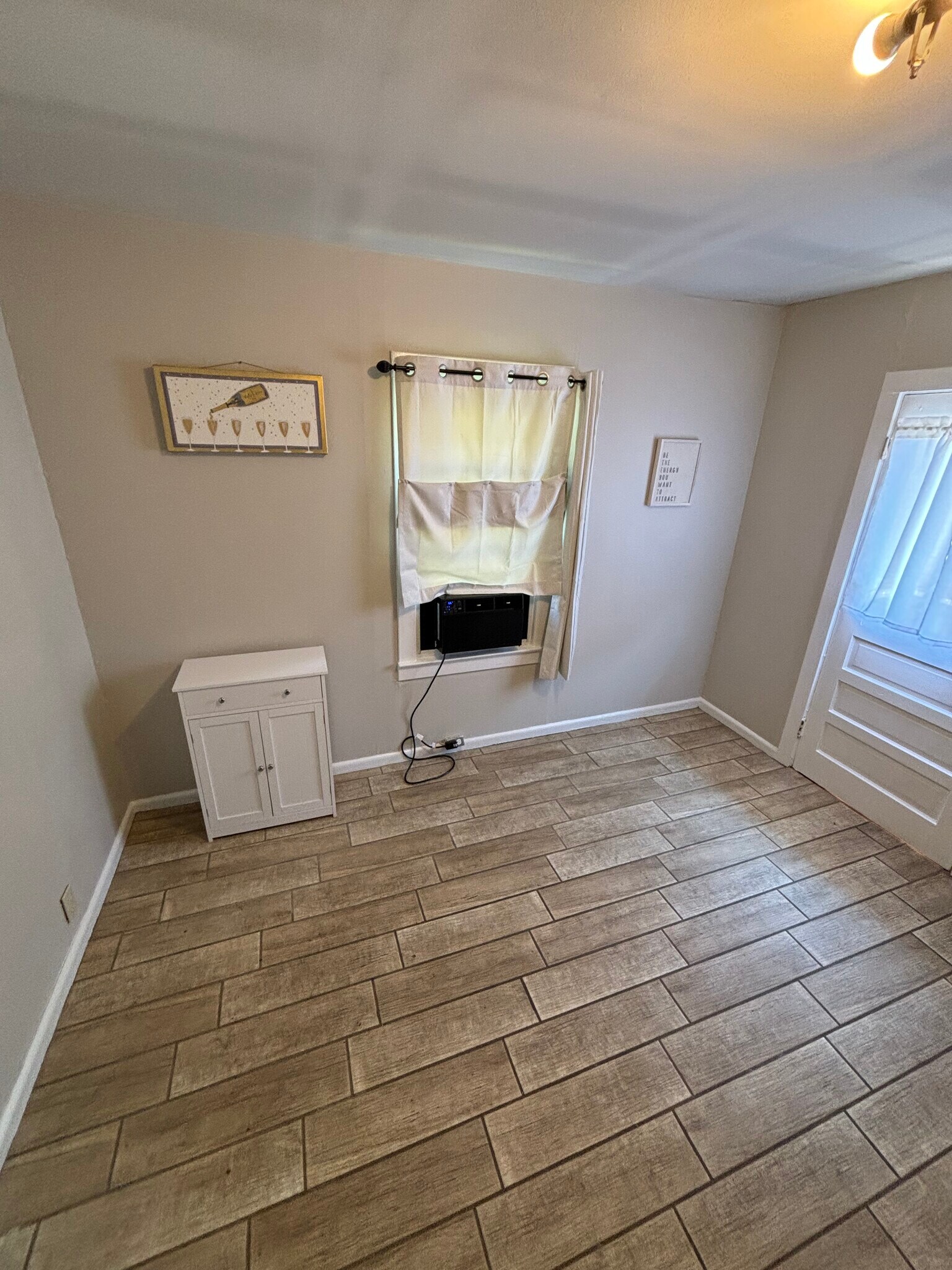 Building Photo - 1819 Pennsylvania Ave