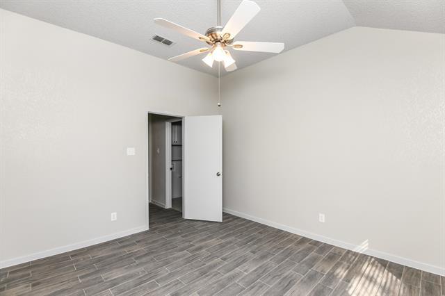 Building Photo - 914 Pierce Arrow Dr