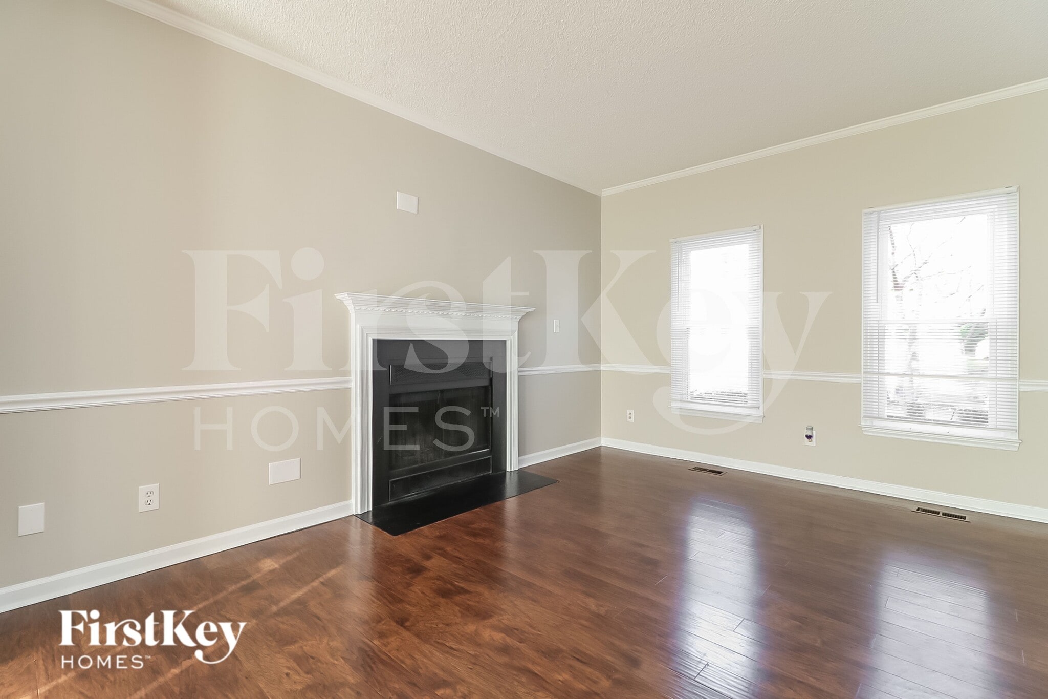 Building Photo - 104 Longneedle Ct