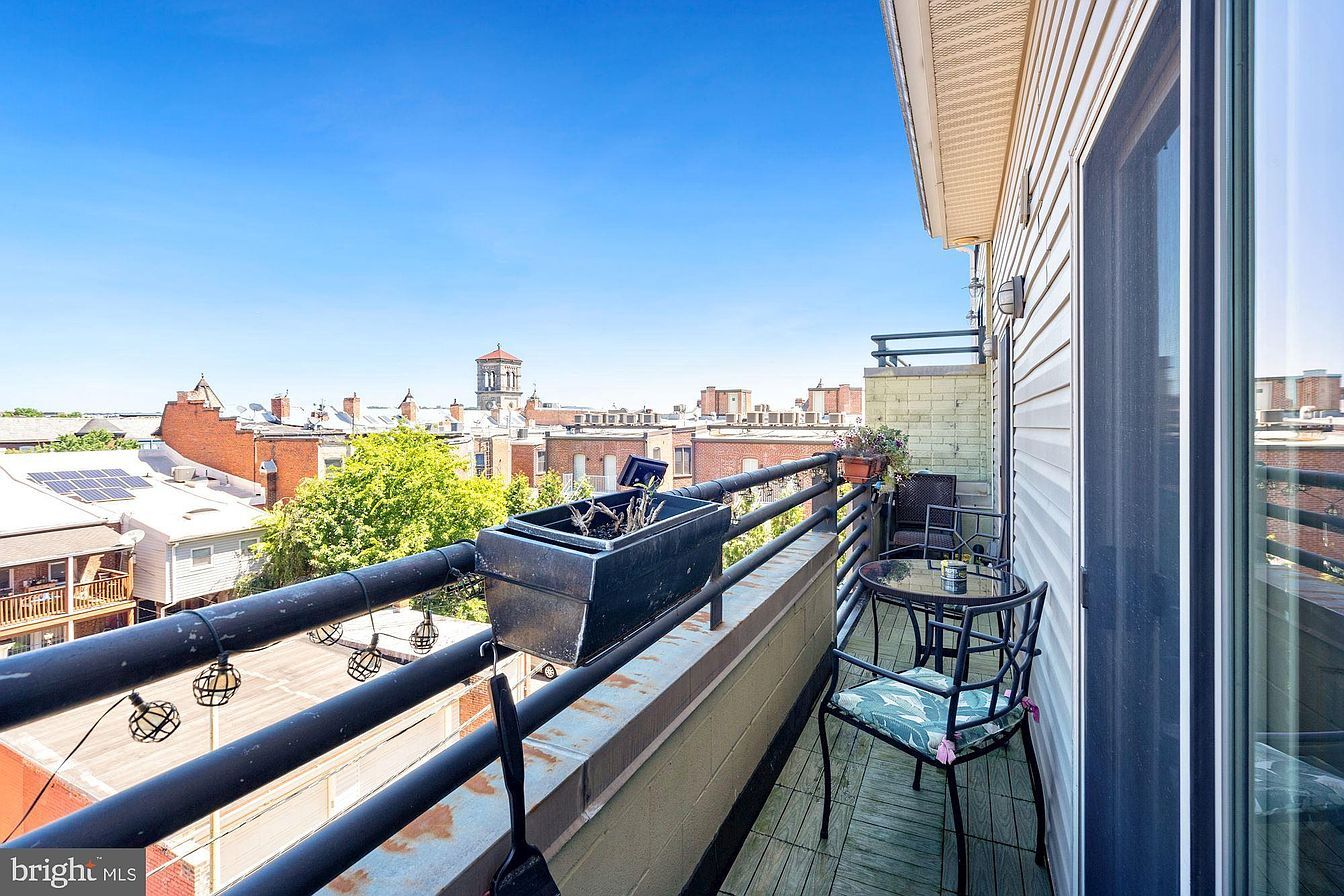 Building Photo - 1321 Euclid St NW