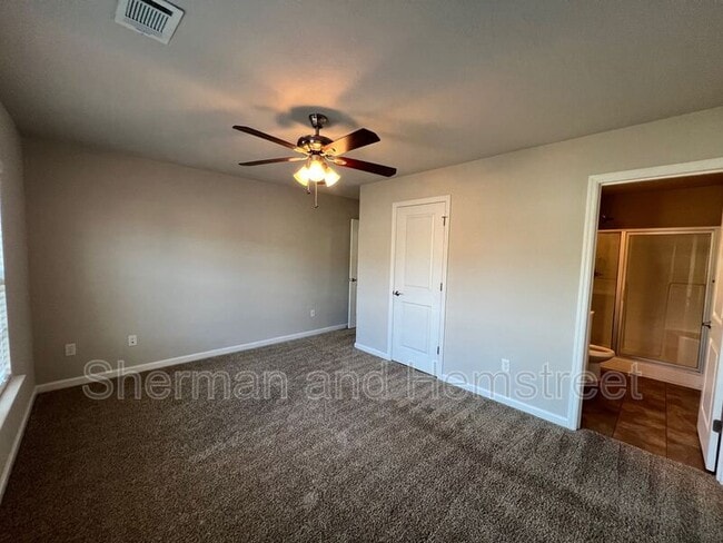 Building Photo - 664 Dobhill Ln