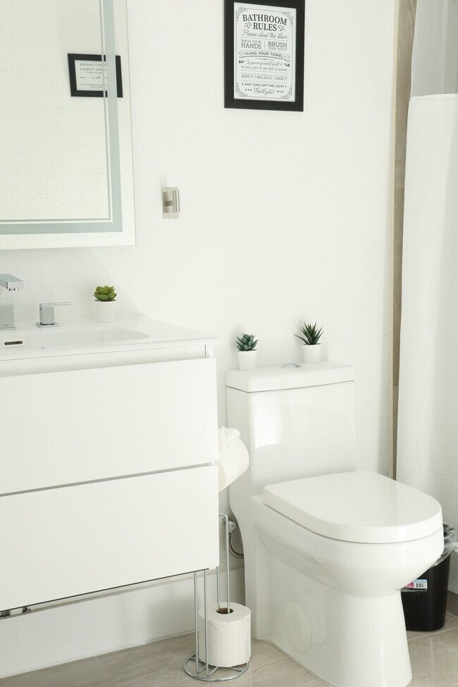 Building Photo - 14758 SW 39th Terrace