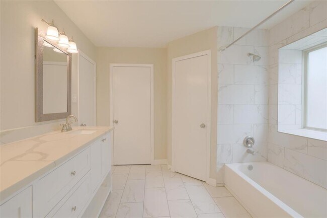 Building Photo - 2825 Hickory Limb Ct