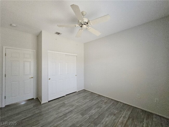 Building Photo - 533 Carmel Mesa Dr