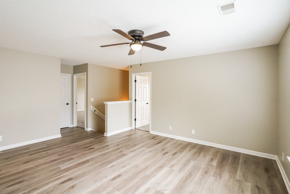 Building Photo - 613 Blossom Hill Dr